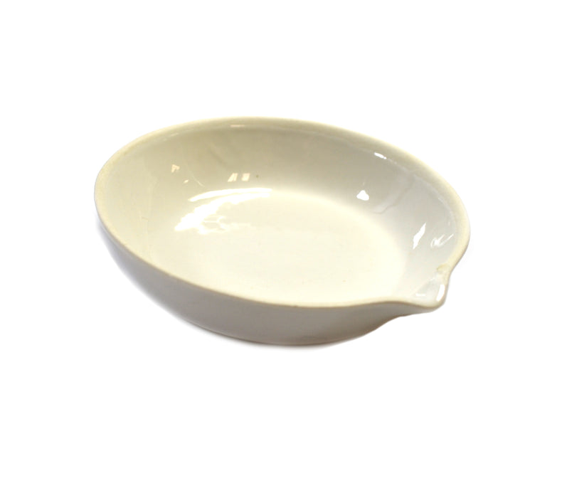 Basin Evaporating, Cap. 50ml, outer Dia 75mm, Porcelain, flat form with spout